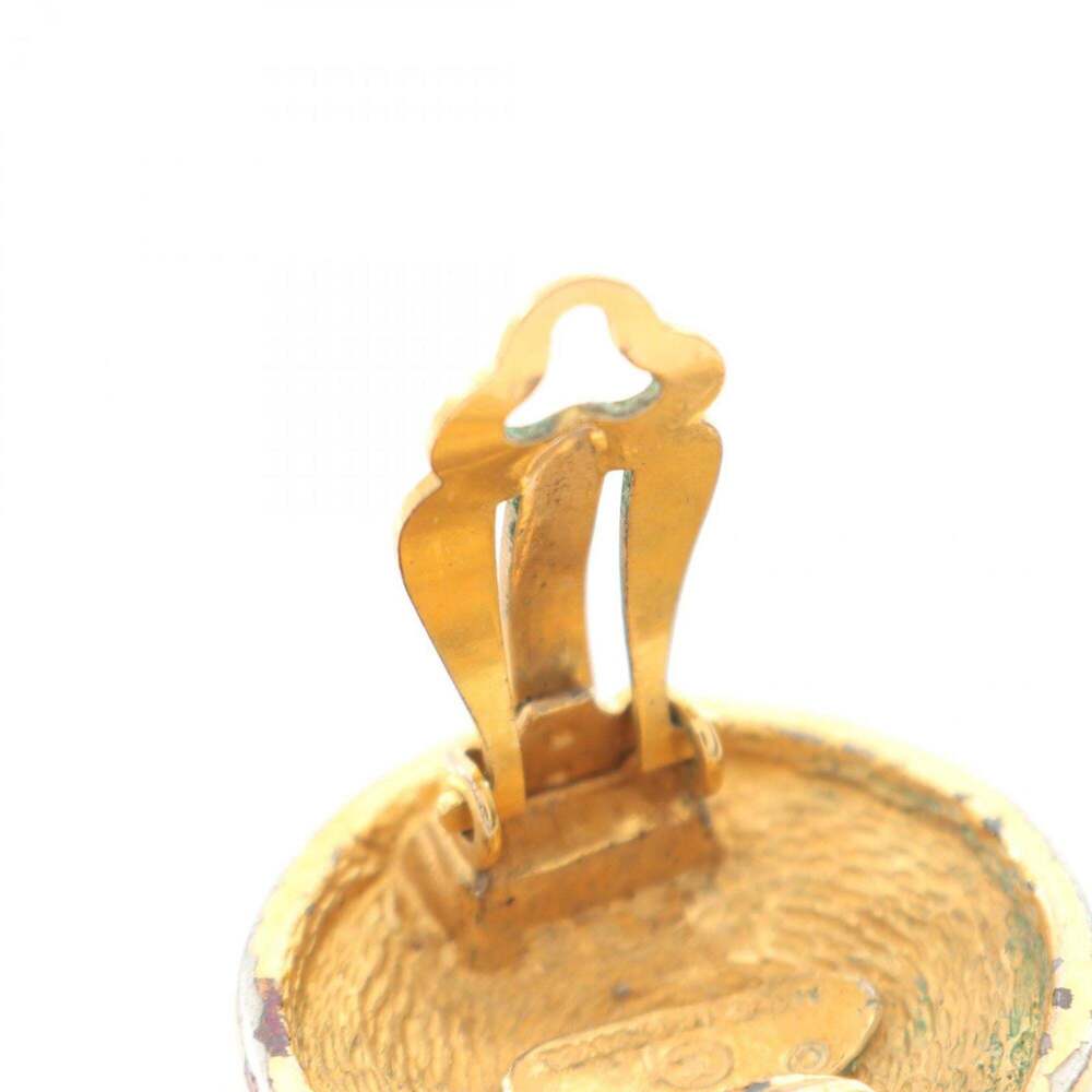 CHANEL Gold Logo Earrings - Picture 5 of 8